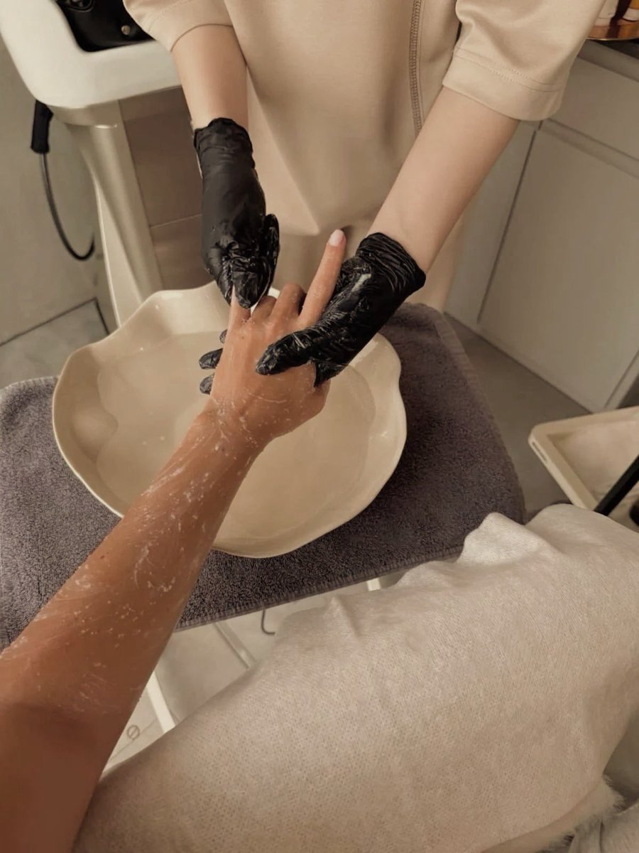 oflilyane's tweet photo. ᅠ
𖡡⠀ 𝑻𝒉𝒆 𝑳𝒊𝒍𝒚𝒂𝒏𝒆 𝑺𝒕𝒖𝒅𝒊𝒐.
     Kemɑng, Jɑkɑrtɑ Selɑtɑn.

A little mani-pedi for the soul 💅🏻⋆୭˚♡‧₊˚⋆ 
Jangan tanya dimana anakku, sudah pasti diculik onty onty nailist yang berebut gendong dia.
ᅠ https://t.co/LqqrisGGbO