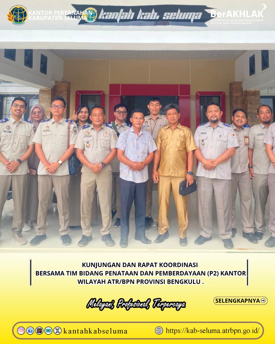 KantahKabSeluma's tweet photo. Kantor Pertanahan Kabupaten Seluma bersama Tim Bidang P2 Kanwil ATR/BPN Provinsi Bengkulu menggelar rapat koordinasi pra-kegiatan GTRA Provinsi Bengkulu sebagai langkah awal menyukseskan pelaksanaan Reforma Agraria di Kabupaten Seluma.
#ATRBPN #GTRA #Seluma https://t.co/mfVmvqVzUE