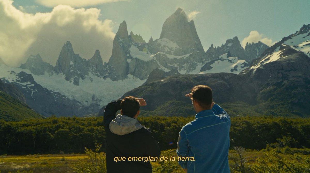 guasonestone's tweet photo. 2- Youtuber argentino, que ya no sube tristemente demasiado contenido, pero hay para ver bastante. David Elorza.
 Lo que mas destaco de su contenido, es el humor que le mete siempre a los videos, genuino, transmite serenidad en todo momento. https://t.co/48GOBnS3Fe