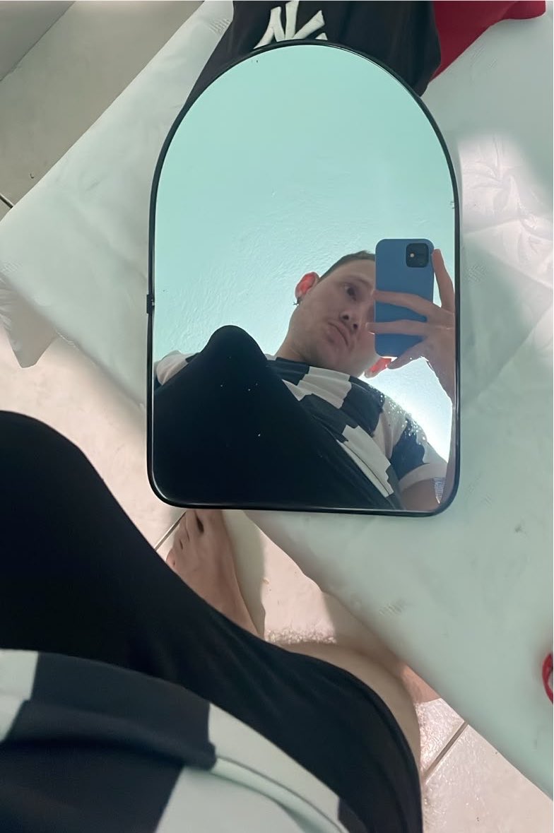 MagDotSC's tweet photo. Que tesão pós expediente...
Alguma menina para me mostrar a bucetinha?? 🥺

#PINTOSAWARDSㅤㅤ 
#PINTOSAWARDSㅤ 
#TROCONUDS 
#BROTHERAGEMㅤ 
#XOTAAWARDSㅤ 
#XOTAWARDSㅤ https://t.co/mloxHlTjEz