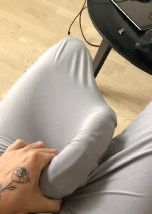 owenisosum's tweet photo. * Sends the reader a dick pic * 

📱-> " You coming over or what?~ " https://t.co/PMwc0O2WZl