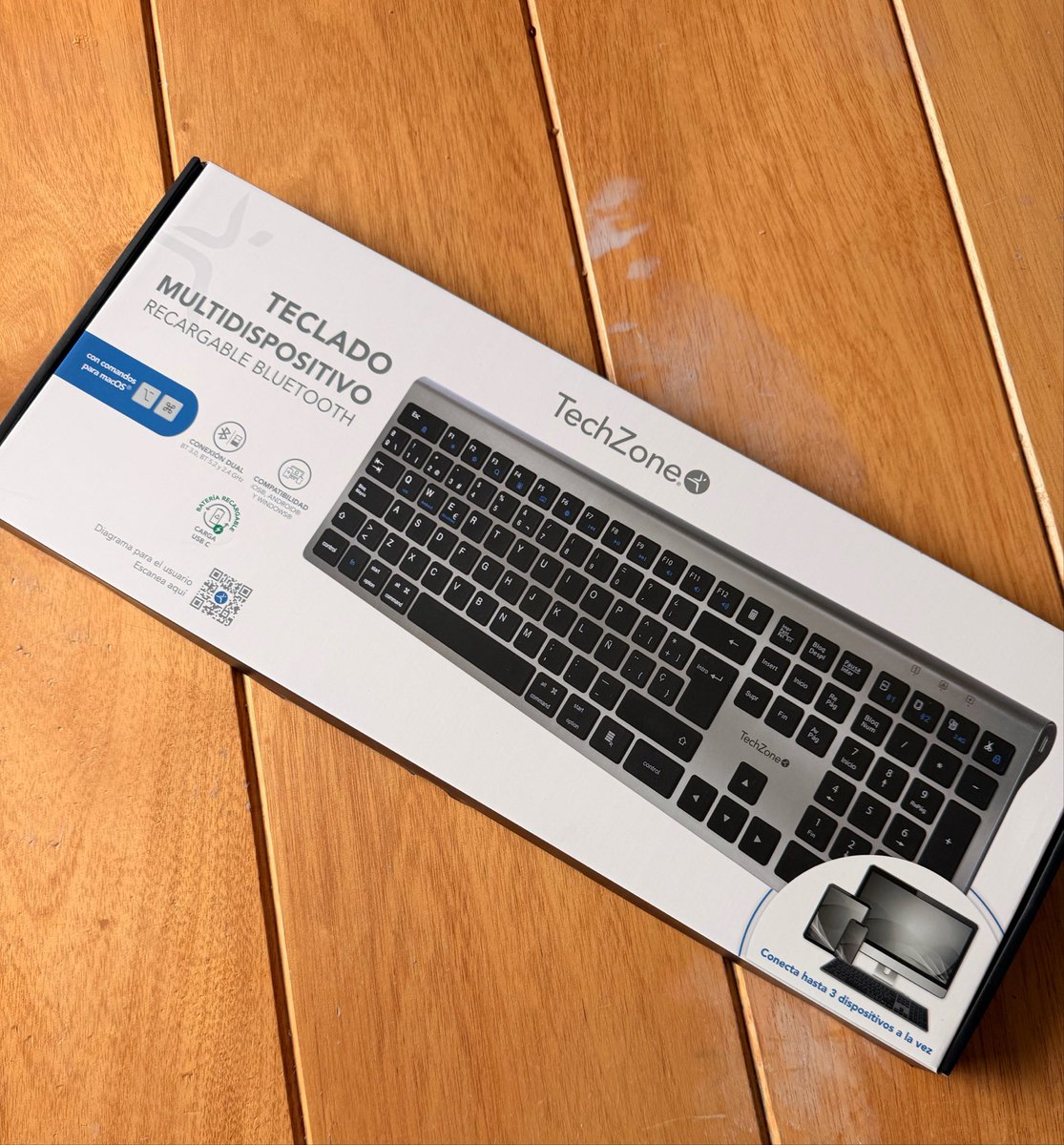 Wikichava's tweet photo. Una muy buena marca de teclados con las 3B es TechZone, ahora se vieron más pro con este modelo recargable. 
👇🏼
https://t.co/DuOx65Ndax https://t.co/6RgrhpnbJd