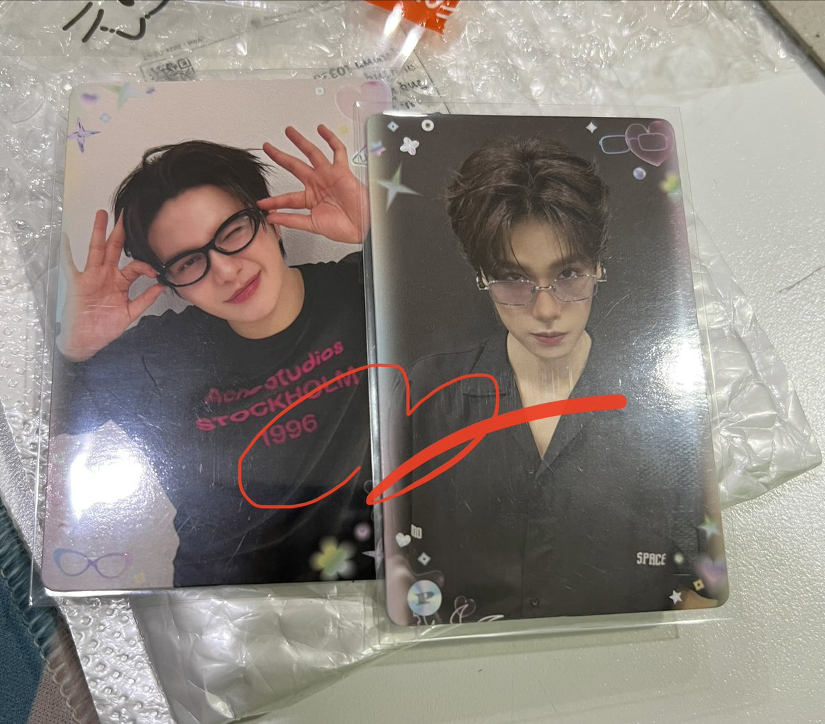 Meloly8191's tweet photo. ได้รับการ์ดแล้วค่ะ ส่งไวมากๆๆ 😍🫶🏻#reviewrosemaryy https://t.co/VnqJVMKBf4