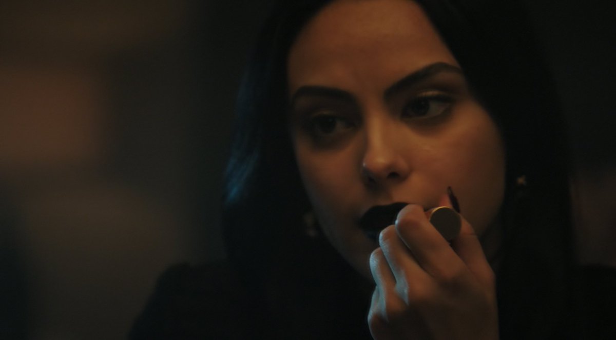 soggystyrofoam's tweet photo. really really love her impulse to, upon finding out she has evil kisses that kill you, apply black lipstick https://t.co/d3hAMDXB8W