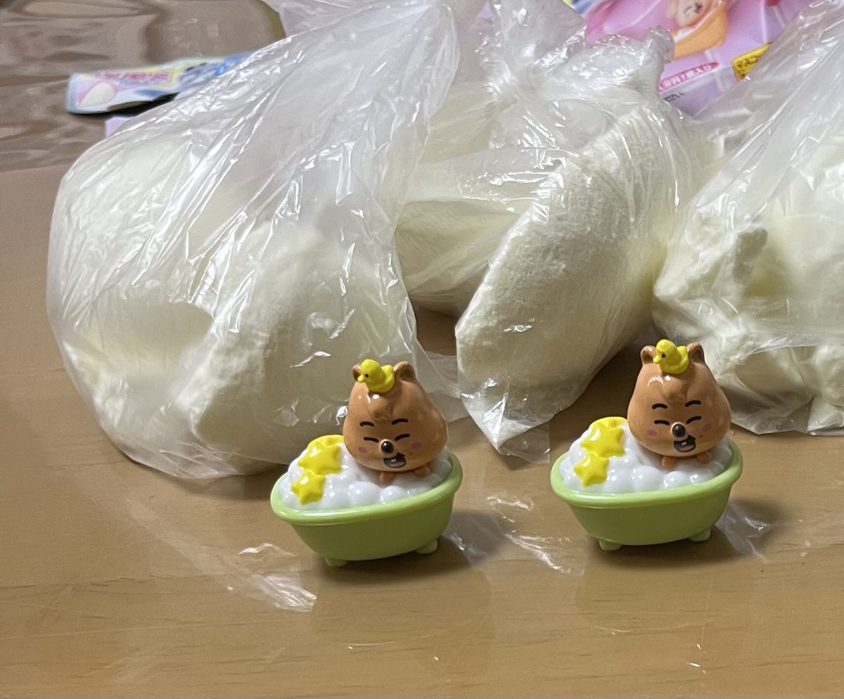 treasure12985's tweet photo. straykids SKZOO バブルフィーバー 
びっくらたまご　交換　買取り

【譲】　🐿️✖️2

【求】　交換🐥or🦙>買取り700円➕送料

砕いて取り出しました。

国立8/30手渡しorバンテリン9/5手渡し
or郵送

お気軽にお声掛けください🙇‍♀️ https://t.co/aDNwilFy7E
