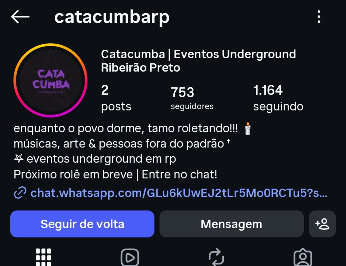 junhcat's tweet photo. é cada conta q me segue mds https://t.co/WlKXt2LCSK