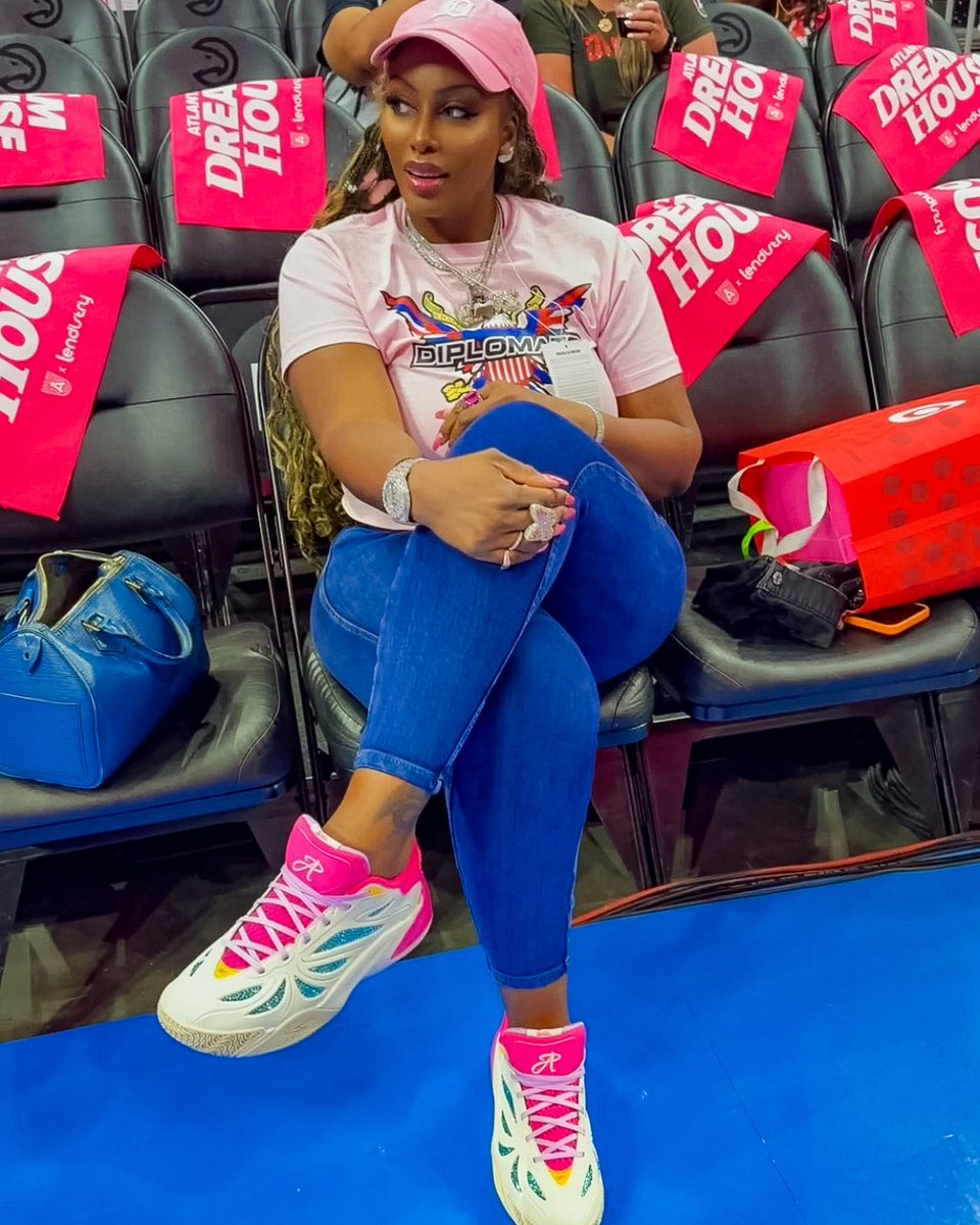DiggsandCo's tweet photo. Atlanta Dream game tonight Courtside with my Barbie Angel Reese 1 Reebok’s. https://t.co/copIPW2PN7