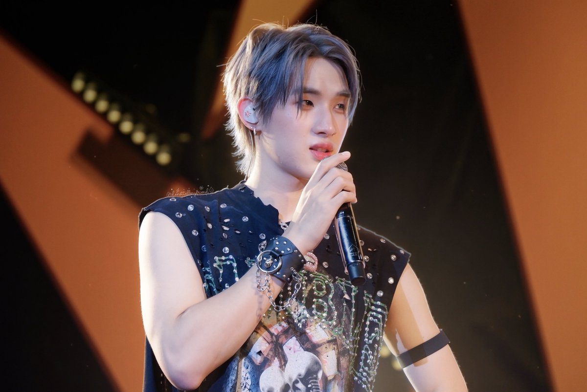 donottellmyfnd's tweet photo. ทุกคนคับ ผมเจอนางฟ้าหน้าแมวคับ😭😭😭 สวยจนอยากจะร้องไห้

#MonsterMusicFestival2026xLYKN
#hongshihoshi #LYKN https://t.co/CTRBHRhQVG