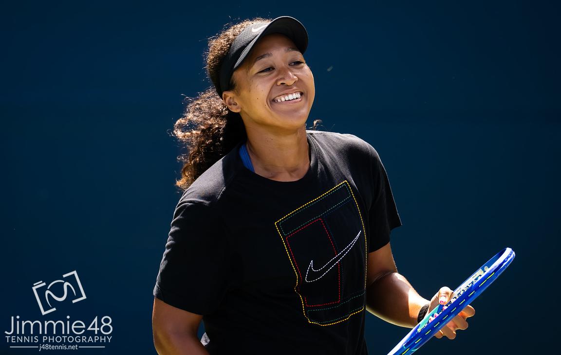 JJlovesTennis's tweet photo. Naomi Osaka has arrived in Toronto. https://t.co/pSXTs0HipG