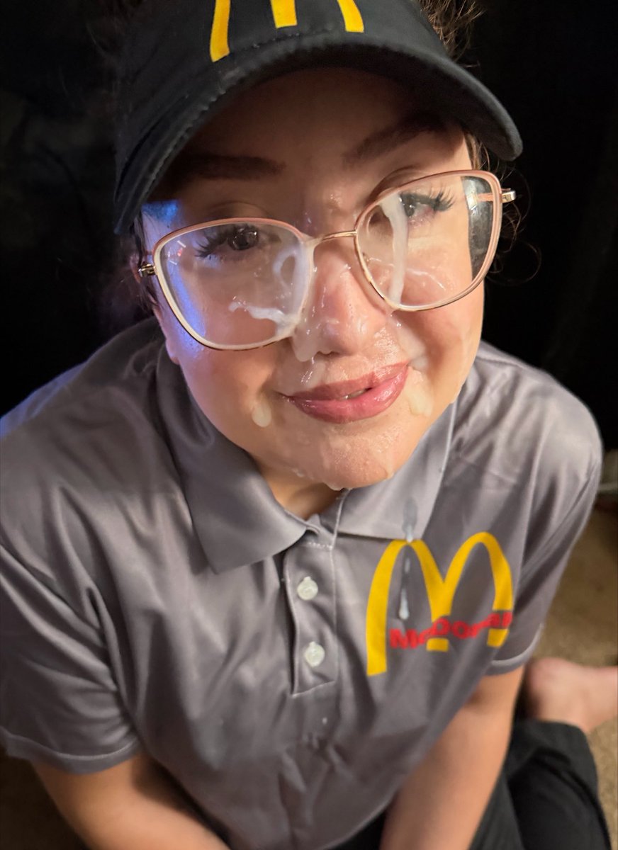 CumOnHeather's tweet photo. The things I had to do to get promoted🤫 https://t.co/2bAuWtkQ69
