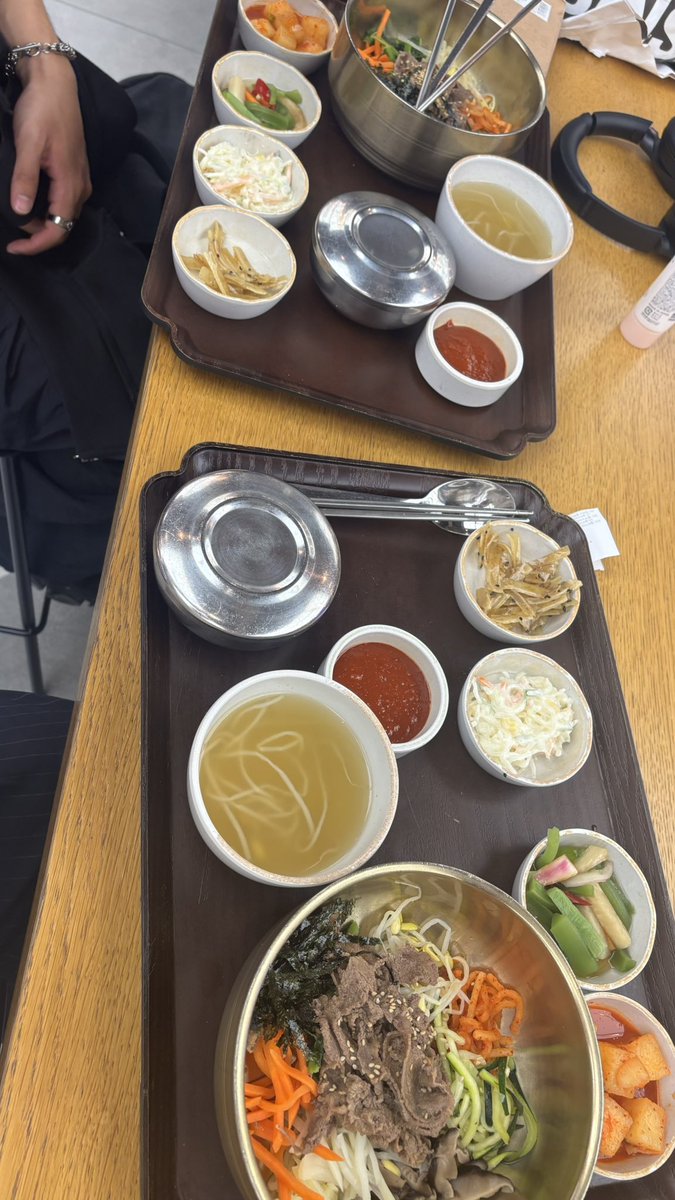 tosunyi360's tweet photo. #日常垢　#いいねでdm #韓国人 https://t.co/wsGQlLXwxl