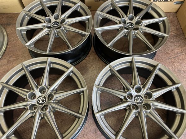 YOKOHAM70088698's tweet photo. Ridge Green Limited仕様 ブロンズカラー塗装済！
純正をカスタム塗装で仕上げました！

#トヨタ
#スバル
#GR86
#FT86
#インプレッサ
#BRZ
#カスタム塗装
#仕上済み
#美品
#横浜ガレージ館
#綾瀬S.I.C.店

当店直販サイト：https://t.co/5cAgvBj1Hj
Yahooオークション：https://t.co/B3IgjFVaXJ https://t.co/46qsRERDJC