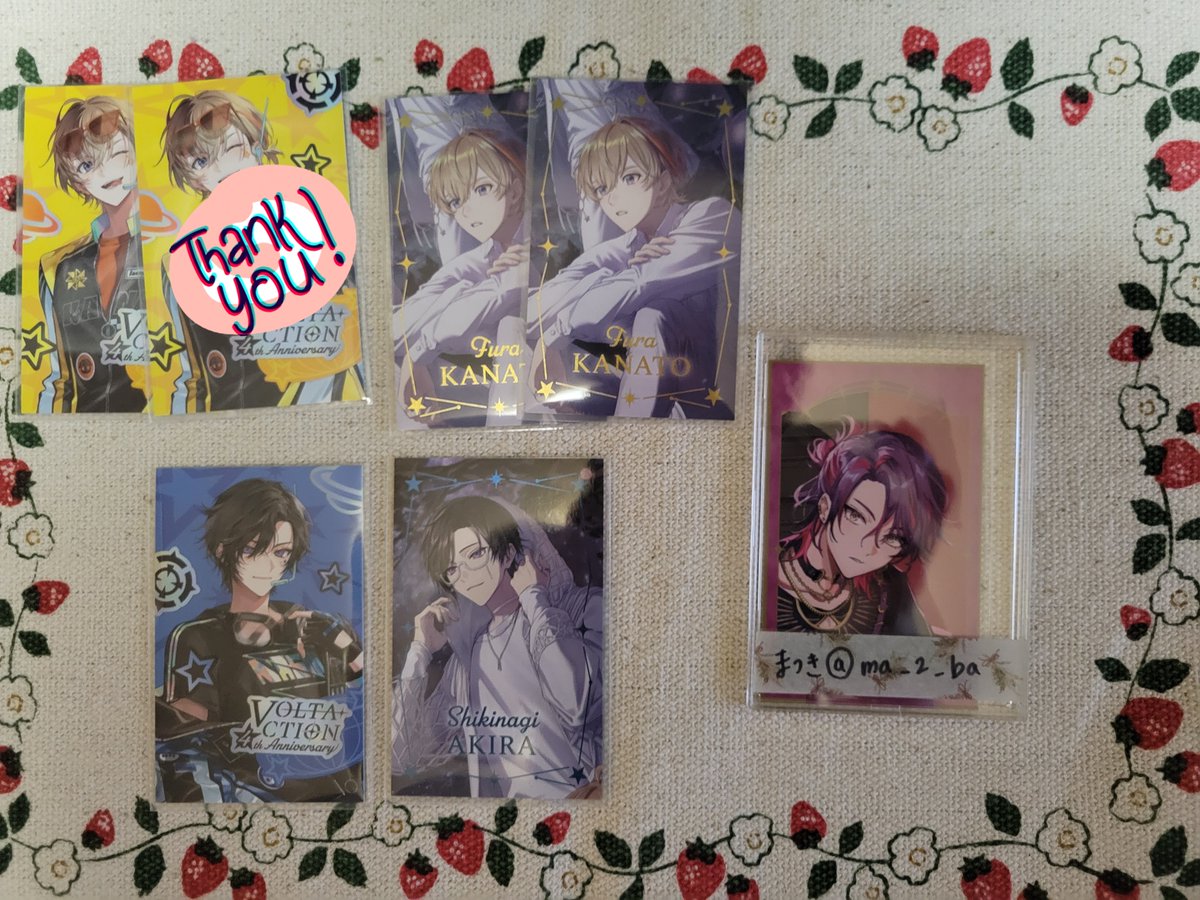 ma_2_ba's tweet photo. @sk___trhk こんにちは、初めまして。
検索からのお声かけ失礼致します。

当方、写真のものを所持していますがすず様がお持ちの左上段🟪と交換して頂くことは可能でしょうか？
１:１で非常に難しいかと思いますがご一考して頂けますと幸いです。

それでは、よろしくお願いいたします。💜 https://t.co/ql33cJT4R9