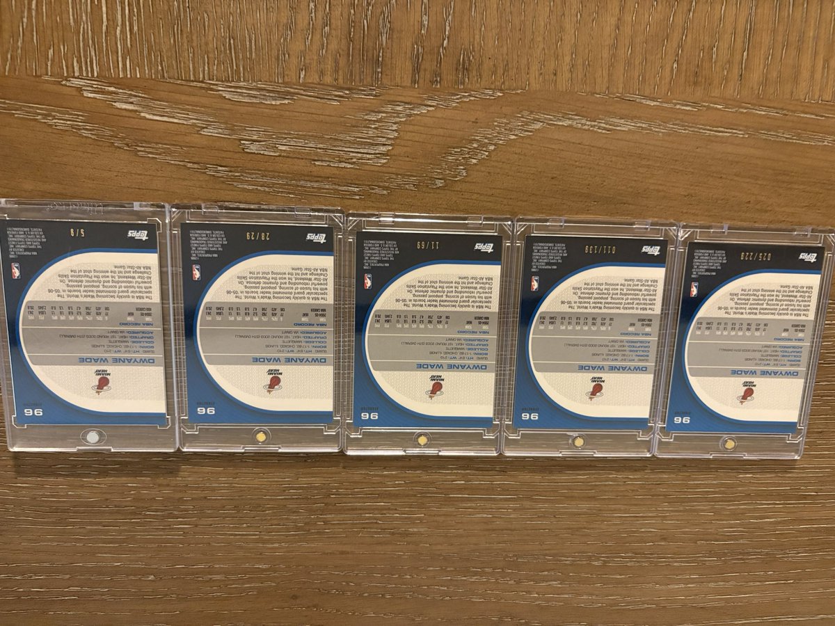 mylife2269's tweet photo. @jaymart574 @CardPurchaser I have all but the blue and white. https://t.co/1M6DUCRle1