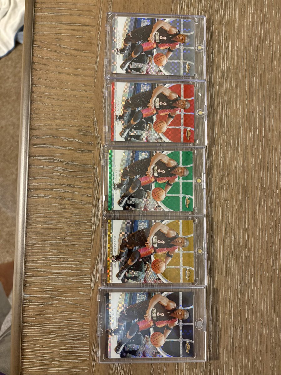 mylife2269's tweet photo. @jaymart574 @CardPurchaser I have all but the blue and white. https://t.co/1M6DUCRle1