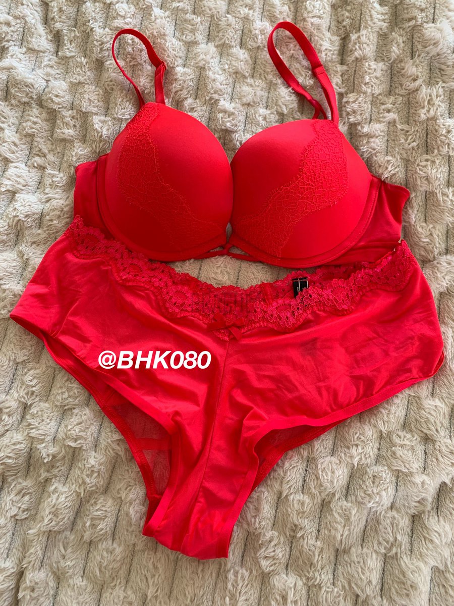 HBK080 tweet picture