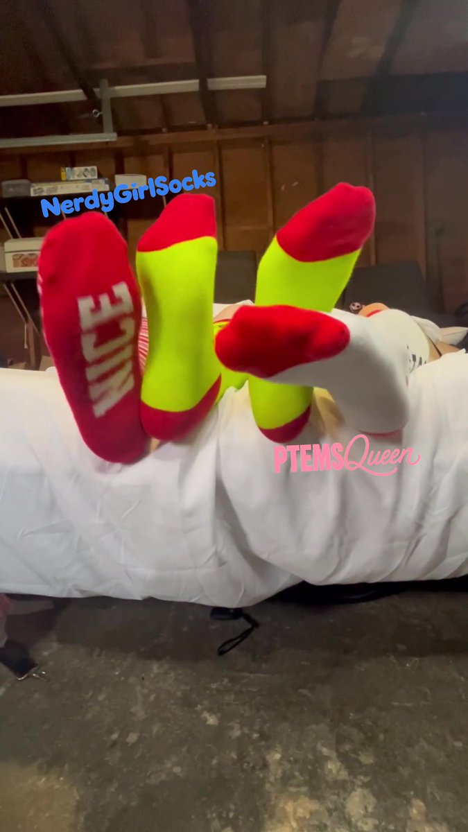 NerdyGirlSocks's tweet photo. A little peek at a few new collabs feet-uring @PtqueenIg! We had lots of fun making these, and of course there were plenty of cute socks involved. More coming soon! 👀🧦
#socks #mismatched #twogirlsfourfeet #footsie #cutesocks #kneesocks #soles #selling https://t.co/MIxhEmk6cG