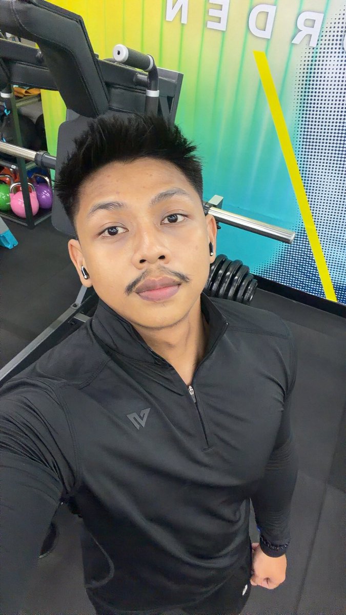lukaijaibdara's tweet photo. [FRIENDSHIP APPLICATION]
Name: ija
Age: 26
Occupation: microbiologist
Domicile: depok
Zodiac: aries
Height: 169 cm
Hobby: gym, tennis, renang
Fun fact: ngopi 4x sehari https://t.co/3QIU5mlSZO