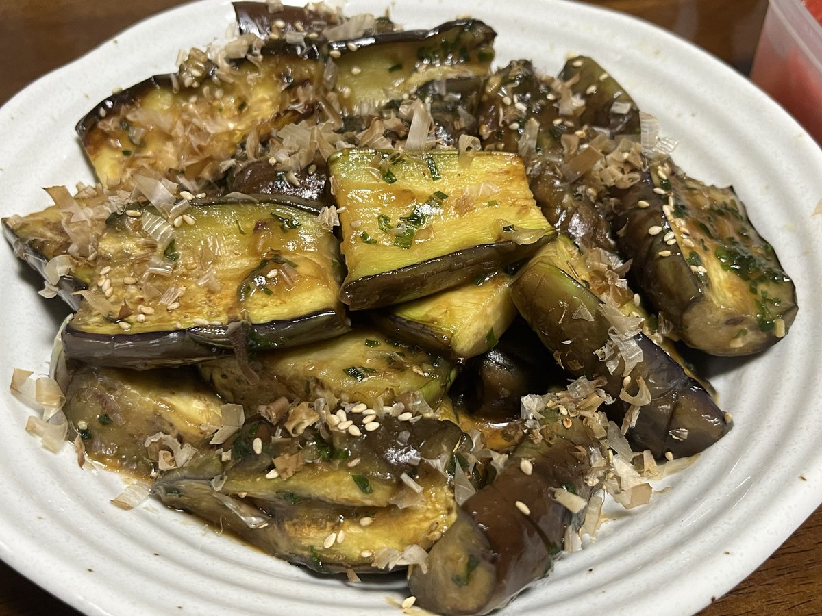 Rodoman9110's tweet photo. #夏の料理
昨日の夕飯に食べた
茄子と香味野菜の味噌炒め https://t.co/2VvRRjp14T