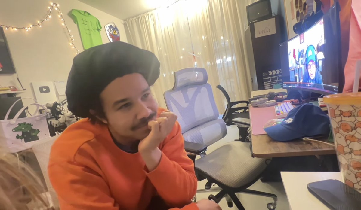 gluppieburger's tweet photo. Awwwww so cute! So cute 🥰 https://t.co/3w2oG7v8rP