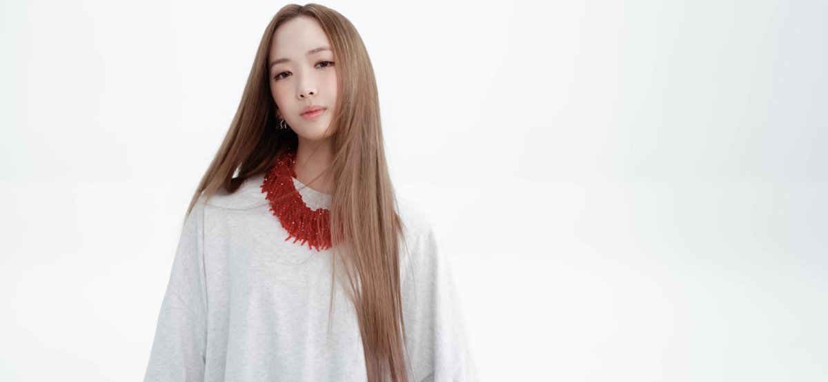 elenarated's tweet photo. #ELENA’s talent has been evident even before debut, and this is only the beginning. be sure to look forward to everything she’ll showcase as #TUIDE officially debuts on August 24! https://t.co/0xXmp8Nco6