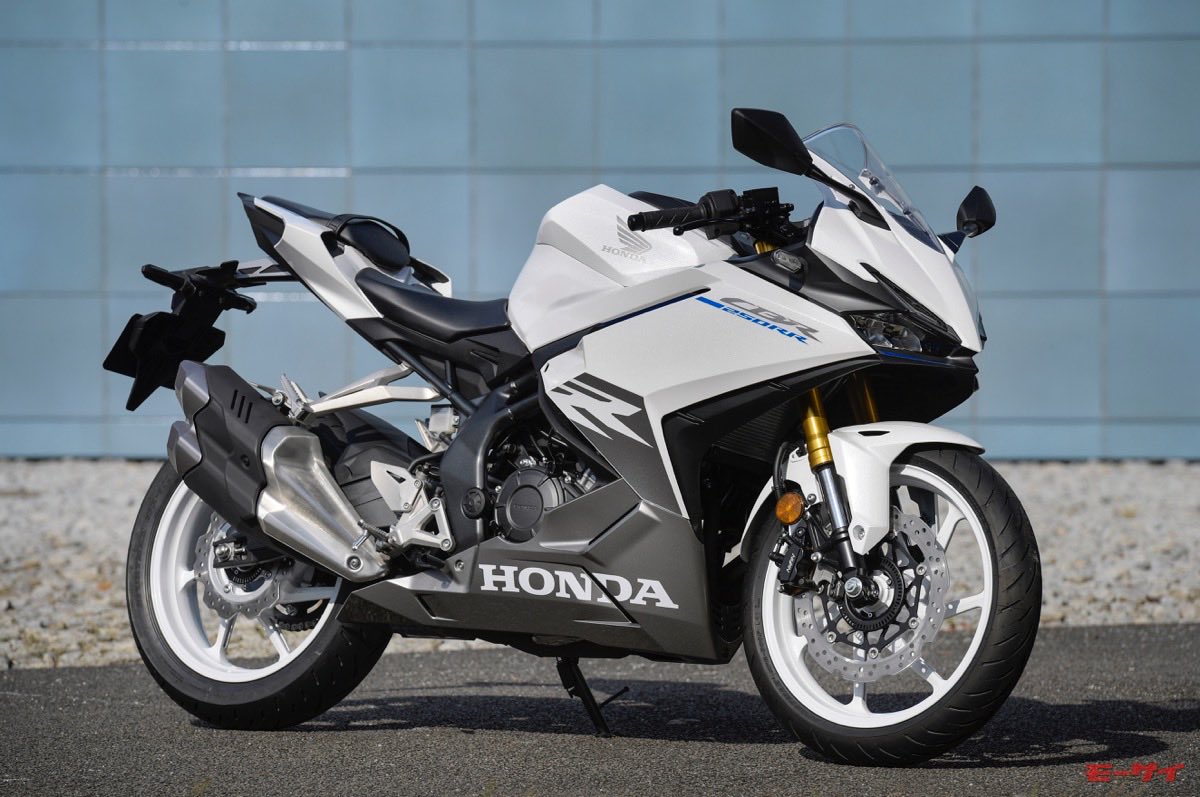 attyan090's tweet photo. まじどっちでもいいから乗りたい
俺がバイク買うまでにありますように！！ https://t.co/bovo29o6yH