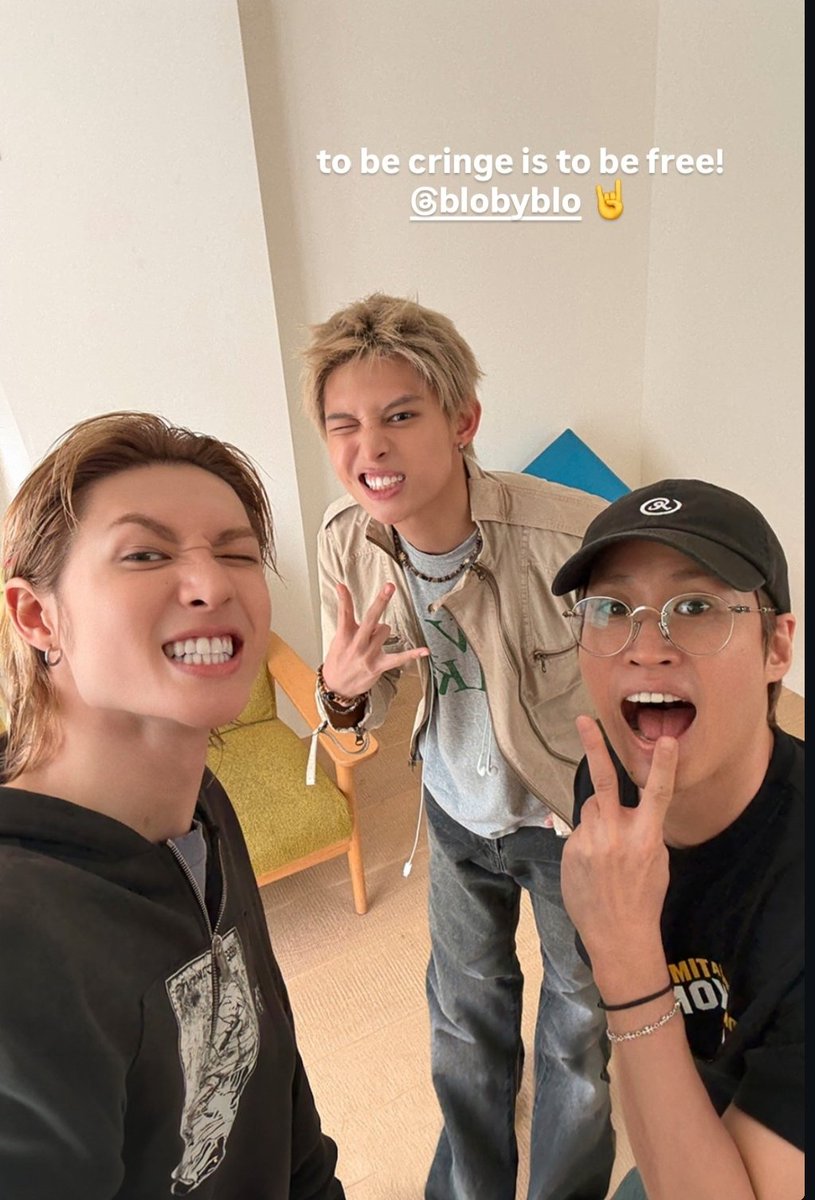 zhaoyufancokr's tweet photo. [260804] #MARTIN and #JAMES Instagram Update w/ TABLO

“to be cringe is to be free!” https://t.co/5JPhNy9PMt