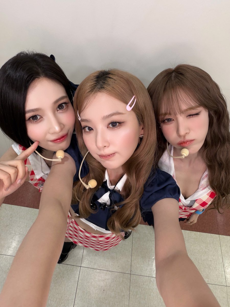 SWani0221's tweet photo. ٩(இ ⌓ இ๑)۶ https://t.co/rh1hGRKwnu