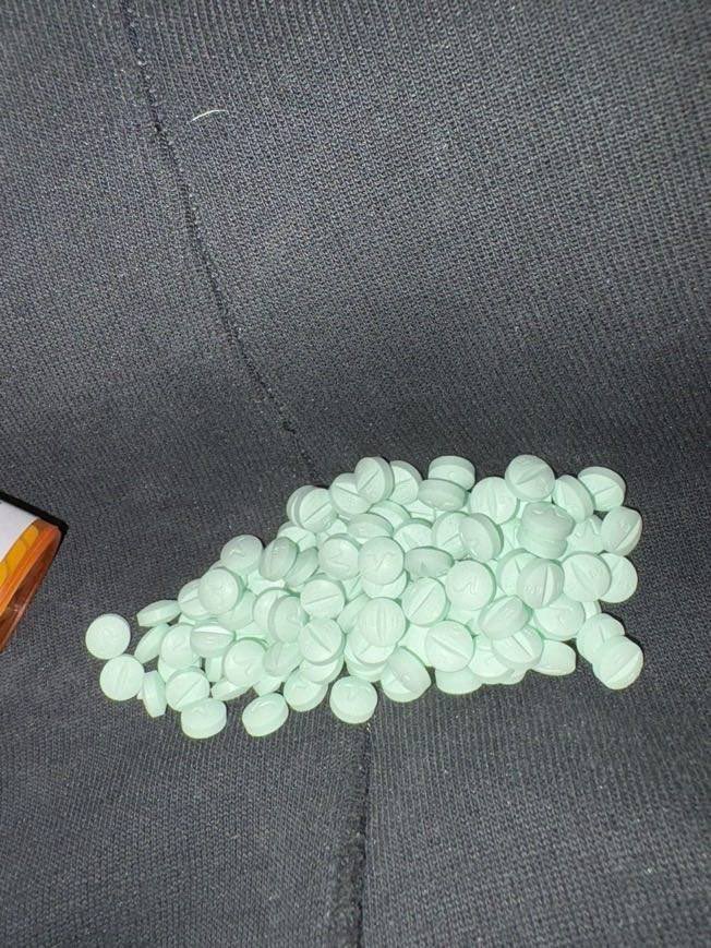 mrzunget's tweet photo. Scripts on deck 
Oxycodone 
Shop link : https://t.co/3X7BYDNX65
#xanny #oxycontin #drugpills https://t.co/5kjOMeSubW