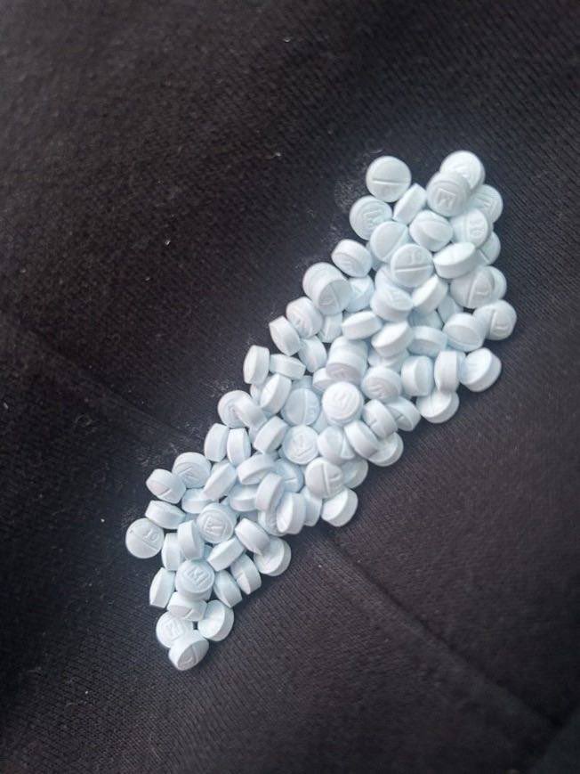 mrzunget's tweet photo. Scripts on deck 
Oxycodone 
Shop link : https://t.co/3X7BYDNX65
#xanny #oxycontin #drugpills https://t.co/5kjOMeSubW