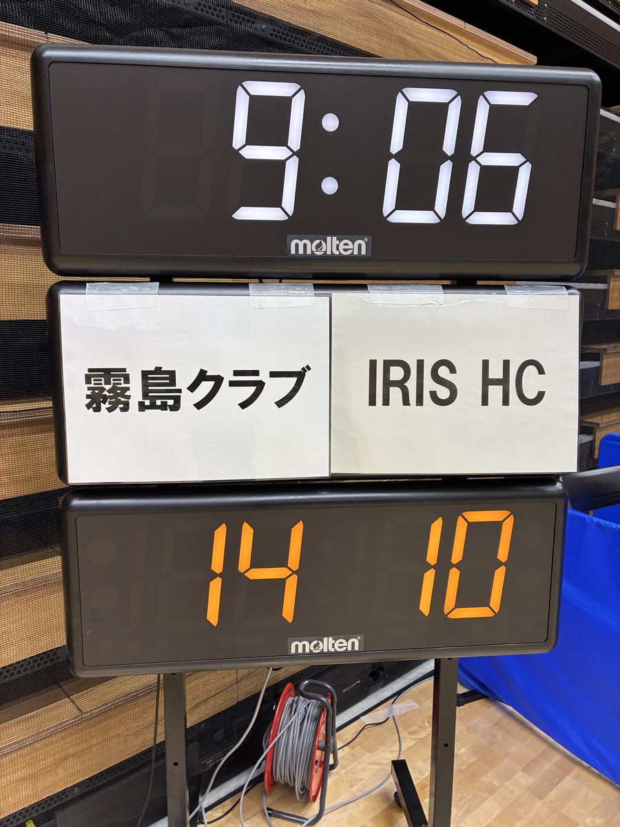 MiyazakiHand1's tweet photo. 令和８年度九州中学校体育大会
第５５回九州中学校ハンドボール大会
2回戦女子　前半終了 https://t.co/UuxWmr7IXa