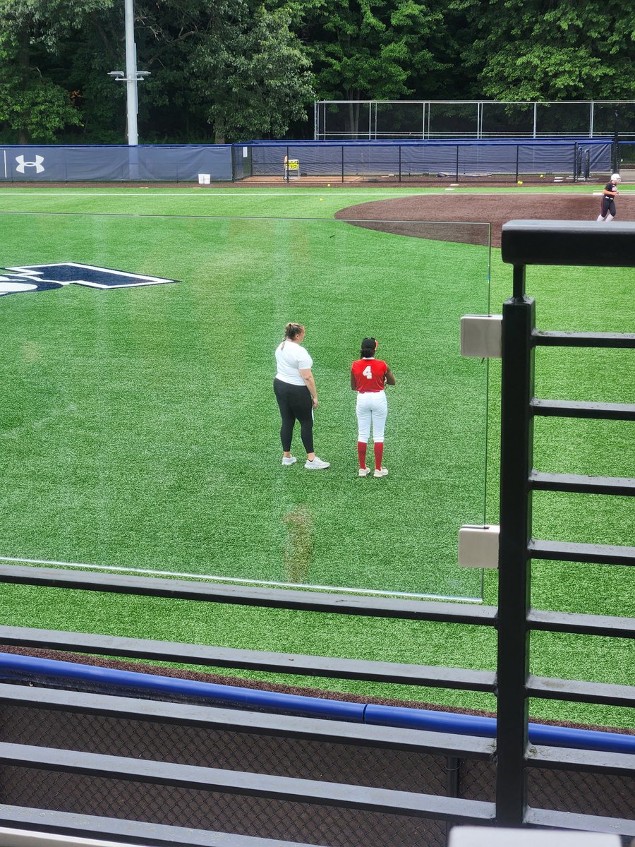 CassidyF2029's tweet photo. Great experience at the Yale softball Prospect Camp on Monday! Thank you to the coaching staff for an awesome day of learning, competing, and growing. Grateful for the opportunity to be on campus and looking forward to continuing to improve! @YaleSoftball #classof2029 #softball https://t.co/Ey0XHDG7xz