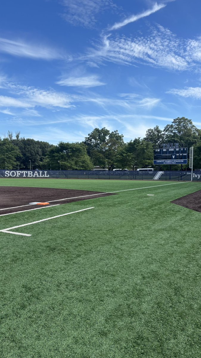 CassidyF2029's tweet photo. Great experience at the Yale softball Prospect Camp on Monday! Thank you to the coaching staff for an awesome day of learning, competing, and growing. Grateful for the opportunity to be on campus and looking forward to continuing to improve! @YaleSoftball #classof2029 #softball https://t.co/Ey0XHDG7xz