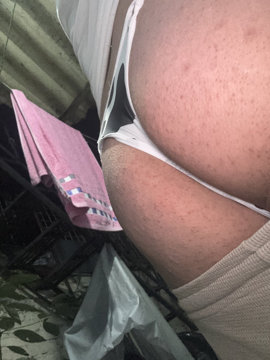 AnJuSa_16's tweet photo. Házmela de lado y méteme lengua , dedo y verga 🥵🍆

#gay #cruising #CuloTragón https://t.co/LwmKJy4gWS