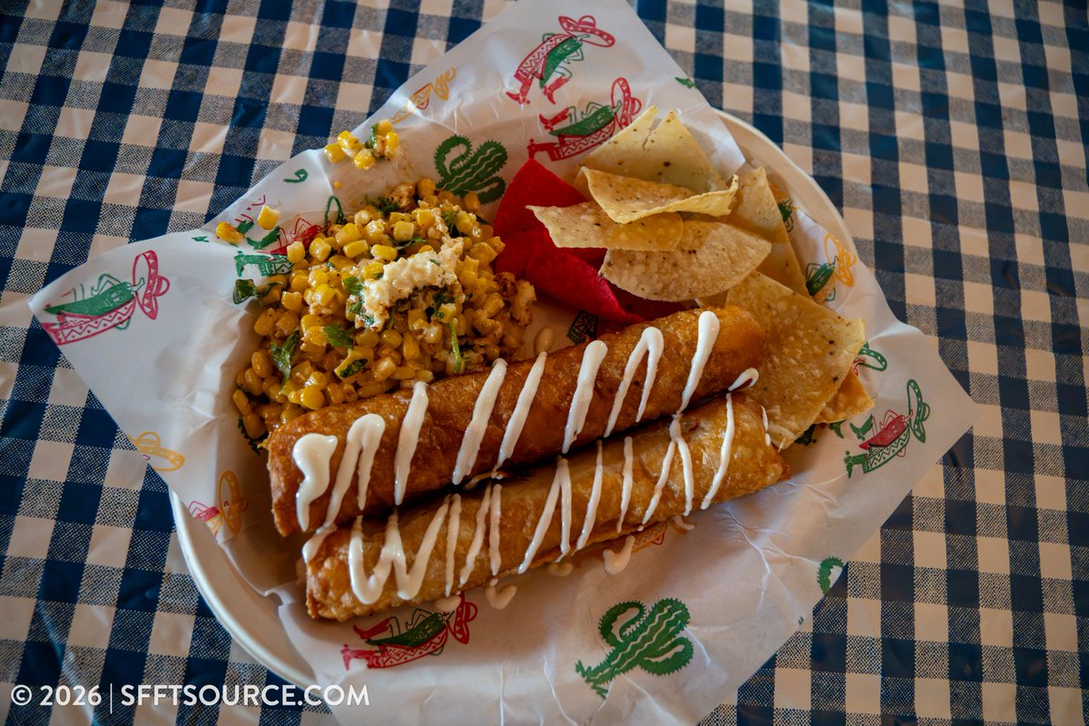 AmusementSource's tweet photo. We finally had the opportunity to try La Cocina de Cobre, Six Flags Fiesta Texas' newest restaurant...and it was delicious!
🌮 https://t.co/mnodbgUsPp
#SixFlagsFiestaTexas #TexMex #ThemePark #Food #SanAntonio #SFFTSource #AmusementSource https://t.co/2fHivGPcXn