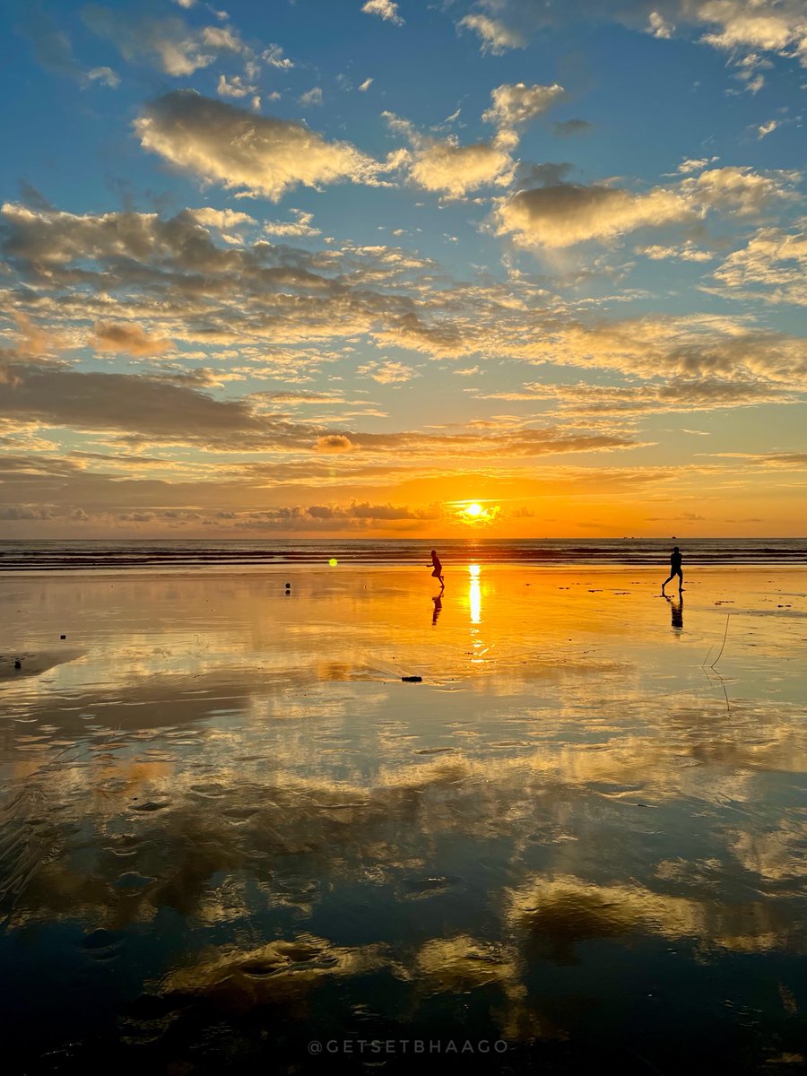 GetSetBhaago's tweet photo. It's Twosday Tuesday.
Let's see your wonderful twos.
#theme_pic_india_sunsets
#chasingsunsets https://t.co/phIJ5SmTjz
