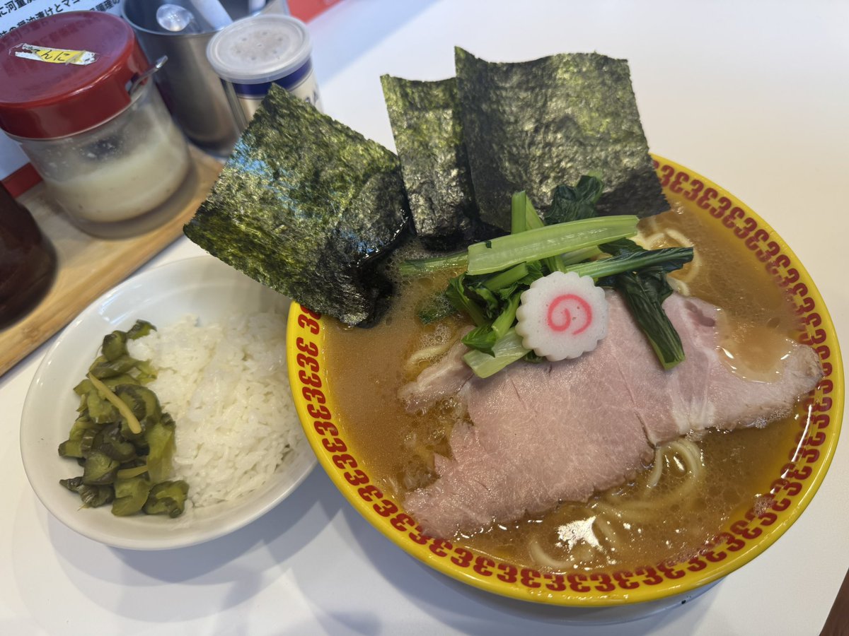 aicyachanene's tweet photo. 初、家系ラーメン食べました🍜

ご馳走様でした🙏🙏🙏 https://t.co/SM3D2N1FBm