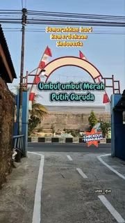 tw_apriyani's tweet photo. Bendera umbul umbul #umbulumbul #bendera #merahputih #garuda  https://t.co/zrtE71fApB https://t.co/finaMJep1e