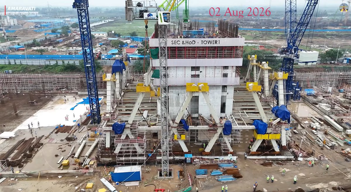 AP_AMV_Updates's tweet photo. Secretariat Tower - 1 &amp; Tower - 2 Status in Amaravati

🔸Core Wall has reached from 2nd Stage➡️3rd Stage Diagrid in span of 20 days.

📸 @ACUNayeem 
#AndhraPradesh #Amaravati https://t.co/RPfnxoFXD7
