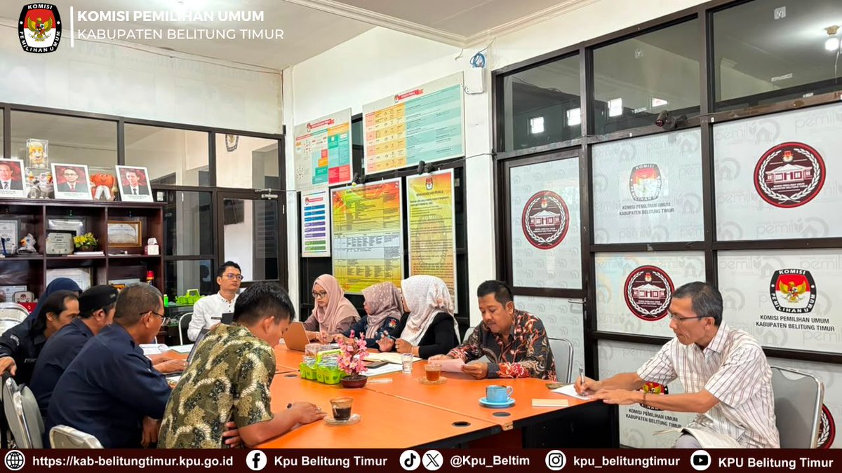 Kpu_Beltim's tweet photo. #TemanPemilih, Komisi Pemilihan Umum (KPU) Kabupaten Belitung Timur menggelar Rapat Pleno Penandatanganan dan Persetujuan Laporan Hasil Pengisian Kartu Kendali SPIP Bulan Juli Tahun 2026 pada Jumat (4/8/2026).

#KPUMelayani https://t.co/GkrzghoOz2