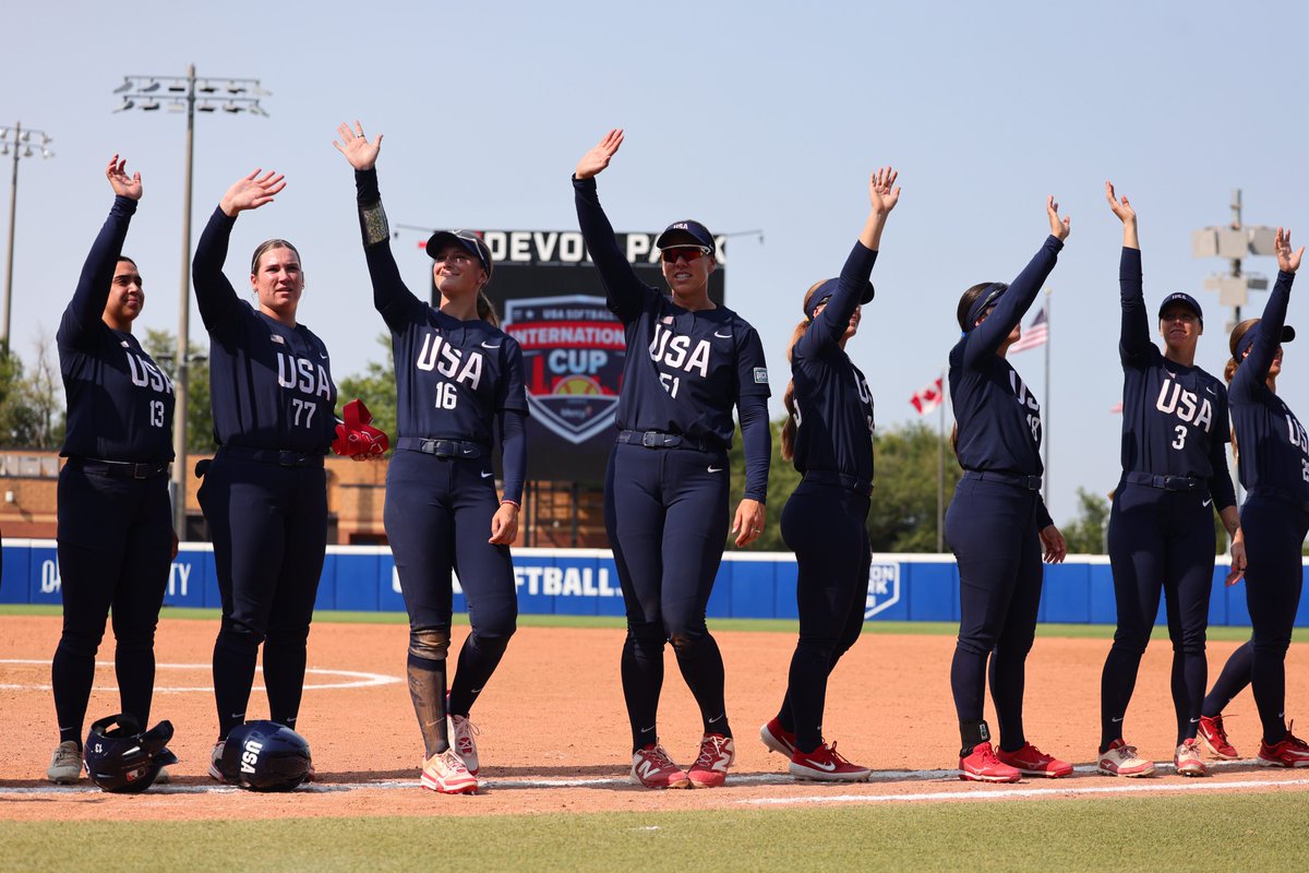USASoftballWNT's tweet photo. 🥇 An 𝗶𝗺𝗽𝗿𝗲𝘀𝘀𝗶𝘃𝗲 finish for both Team USA squads!

The #USWNT earned gold, while the Elite Team wrapped up the #InternationalCup with a third-place finish! 🇺🇸

📄 𝐑𝐄𝐂𝐀𝐏 » https://t.co/GxuqGv0BIv https://t.co/n69MAL9l6u
