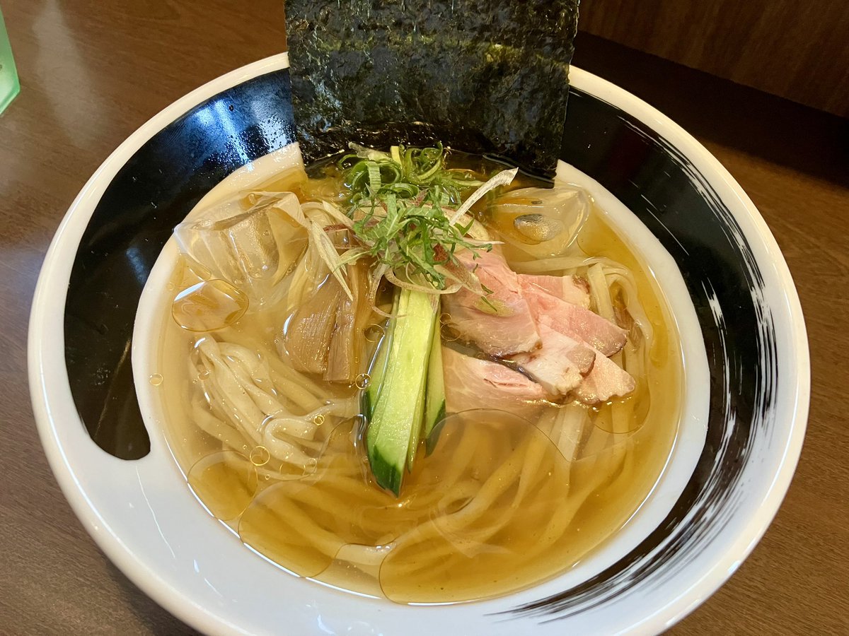 ma0000shi's tweet photo. 中華そば 醤縁
しじみと鰹の冷たい中華そば
ごちそうさまでした https://t.co/fE6mjmOZdv
