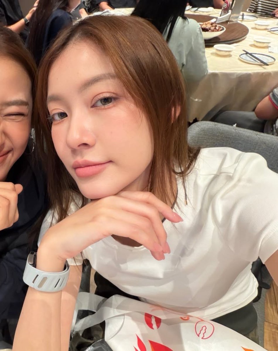 plutouranusmrr's tweet photo. ตั้งแต่ i เจอ u นะ มองคนบนโลกนี้หล่อน้อยลง จิงๆคือแบบว่า u เปน standard ใหม���ในชีวิต i

#namtantipnaree https://t.co/eaH2t7gT5P