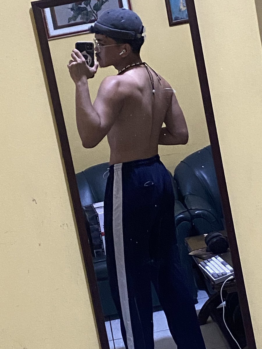 chisskeykkk's tweet photo. Avisala
#gym #baguio https://t.co/BGKRCdy6Fq