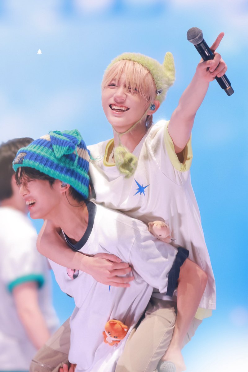 SuKi_091225's tweet photo. 260802

#AHOF #아홉 
#다이스케 #DAISUKE
#스티븐 #STEVEN https://t.co/GWsagksnPD