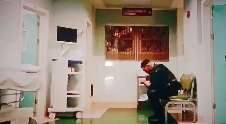 David_Da_Boss's tweet photo. Just imagine if Peter actually died, 

Frank is already broken. I can't even imagine what would happen to him. 

#spidermanbrandnewday https://t.co/nUDJGIv5oL