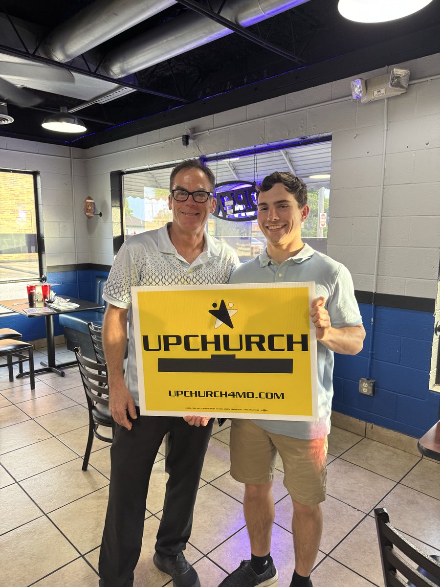 ashdin_lund's tweet photo. I had the pleasure to meet Greg Upchurch a couple weeks ago. He’s a small business owner that is wanting to bring a strong change to the State Auditors office! I’m voting for him tomorrow so we can keep better accountability to the politicians in Jefferson City. #Upchurch4MO https://t.co/QX0RBcfZUl