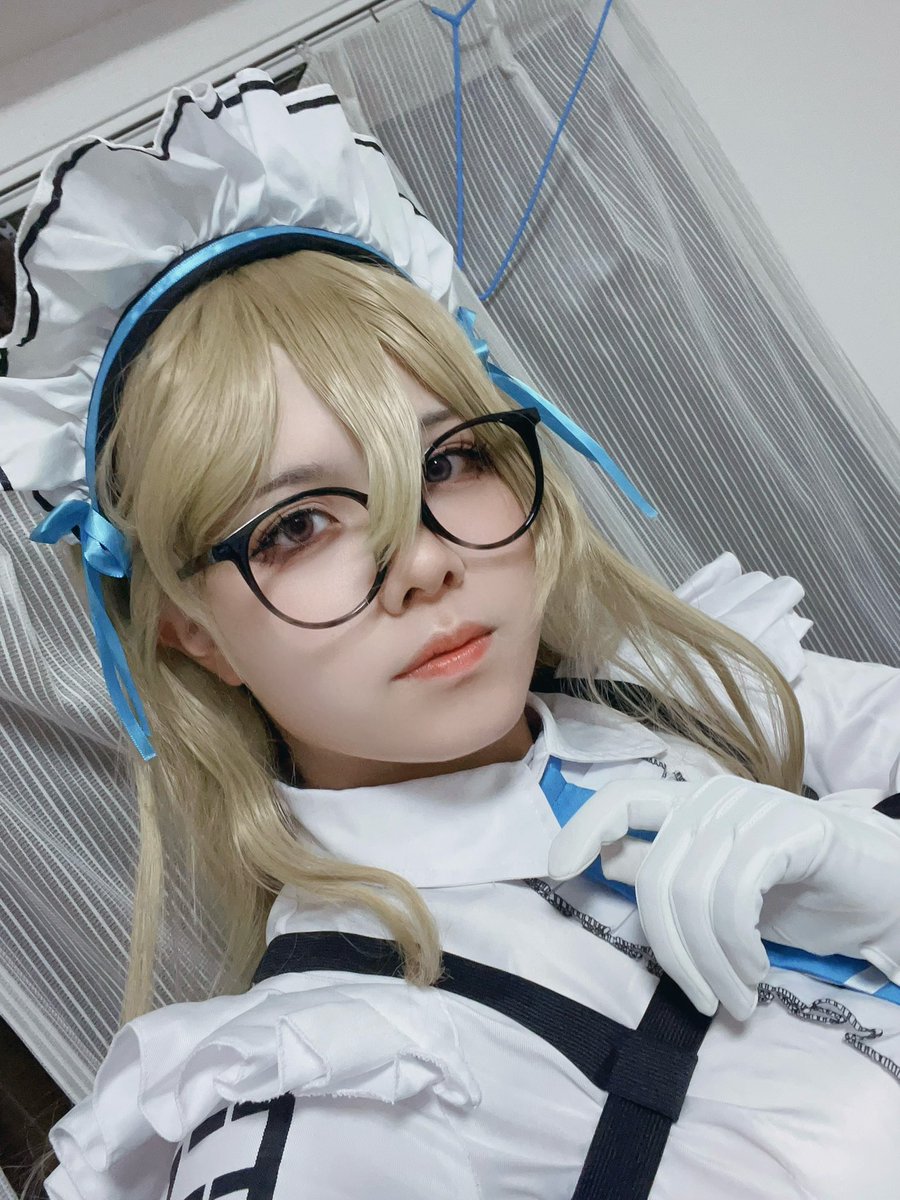 Km0404cos's tweet photo. 【Cosplay/コスプレ】ブルーアーカイブ/アカネ
 #ブルアカコスプレ #Cosplay #コスプレ https://t.co/ifjYCQBH4H