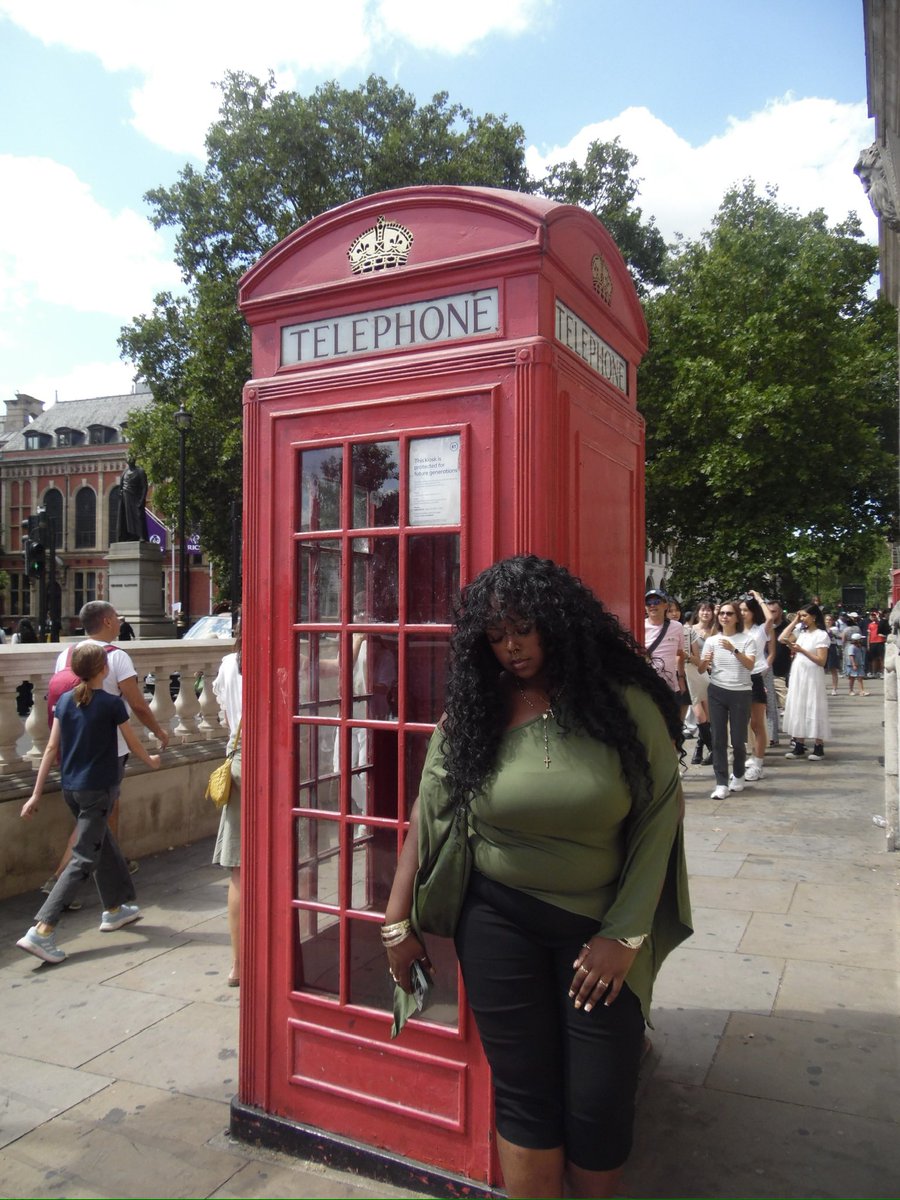 slvt4indica's tweet photo. i love u london https://t.co/U7O32f5j3W