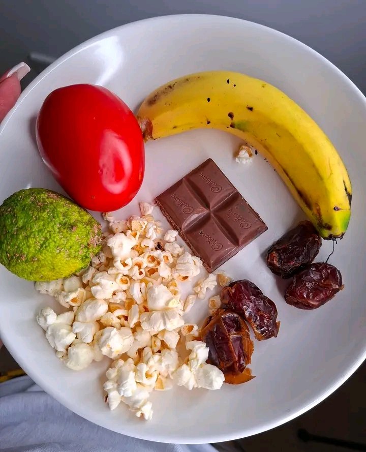 RealLucie8's tweet photo. Good morning friends of Nyambura 😅😅😅 https://t.co/hUoJKPOLMC